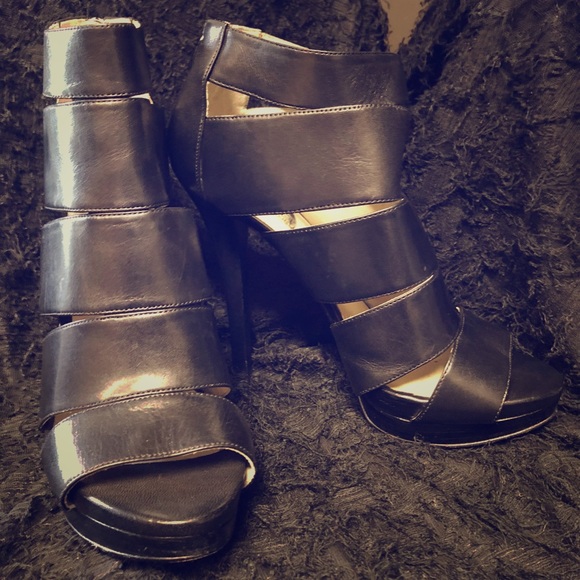 Michael Kors Shoes - Michael Kors Heels, only ever tried on - size 10m